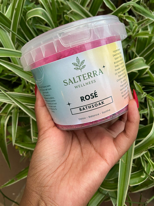 Rose Attraction Salt